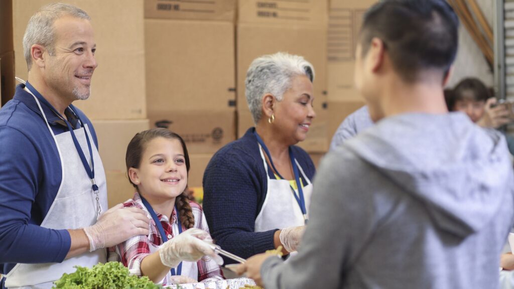 5 Ways to Teach Your Kids About Giving Back 5 Ways to Teach Your Kids About Giving Back