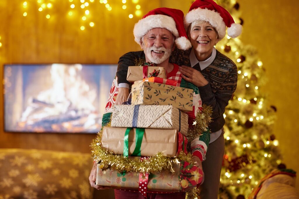 Amazon Haul Gift Guide: Under-$20 Gifts That Keep Your Holiday Budget in Tact Amazon Haul Gift Guide: Under-$20 Gifts That Keep Your Holiday Budget in Tact