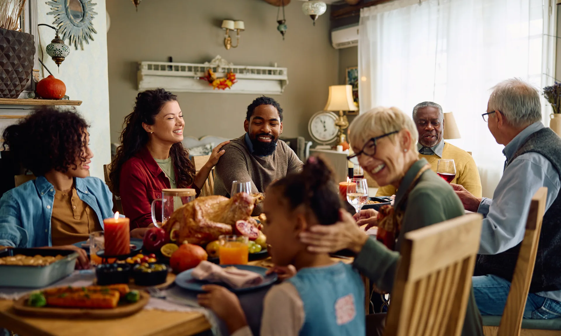 How to Plan a Bougie Thanksgiving Dinner on a Budget How to Plan a Bougie Thanksgiving Dinner on a Budget