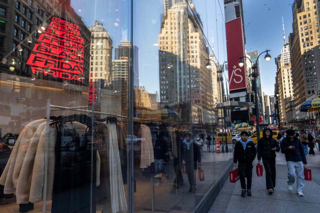 Intel Rises, Nvidia and Oracle Slip; Bitcoin Price Near $92,000 Intel Rises, Nvidia and Oracle Slip; Bitcoin Price Near $92,000