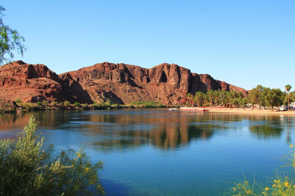 Retire in the Southwest in These 5 Scenic Communities That Won’t Break the Bank Retire in the Southwest in These 5 Scenic Communities That Won't Break the Bank