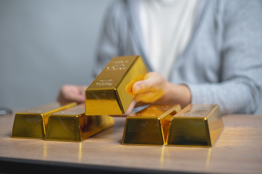 Robinhood Is Giving Away a $130K+ Gold Bar—Plus 999 Smaller Ones. But Should You Enter? Robinhood Is Giving Away a $130K+ Gold Bar—Plus 999 Smaller Ones. But Should You Enter?
