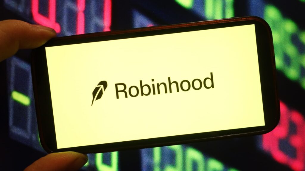 Robinhood heads for brutal weekly loss as bitcoin, AI stocks are hit hard