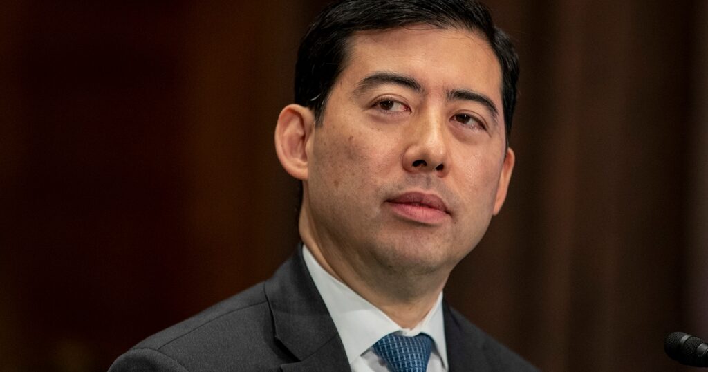 SEC Official Calls for 401(k) Litigation Reform