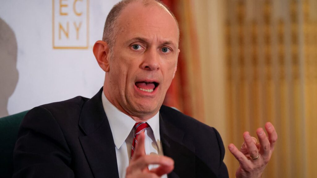 Fed’s Goolsbee explains vote against rate cut, says central bank should have waited Fed's Goolsbee explains vote against rate cut, says central bank should have waited