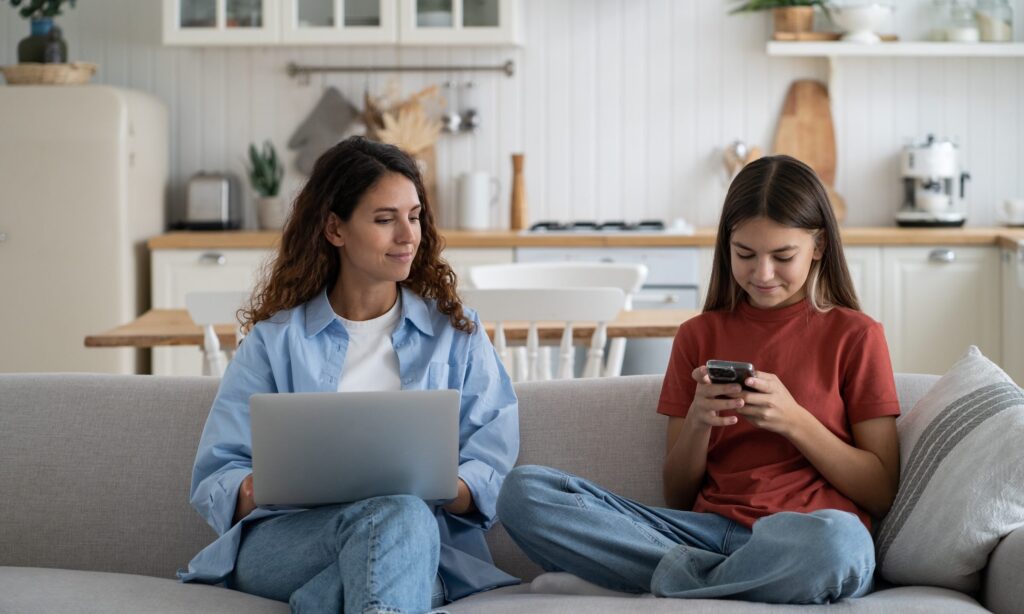 The Best Prepaid Phone Plans of 2025